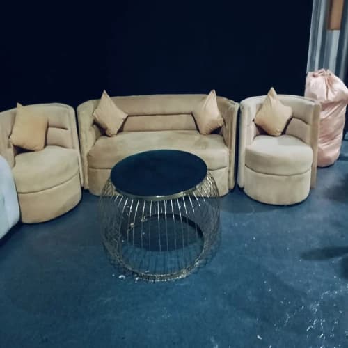 Sofa on Rent thumbnail 4
